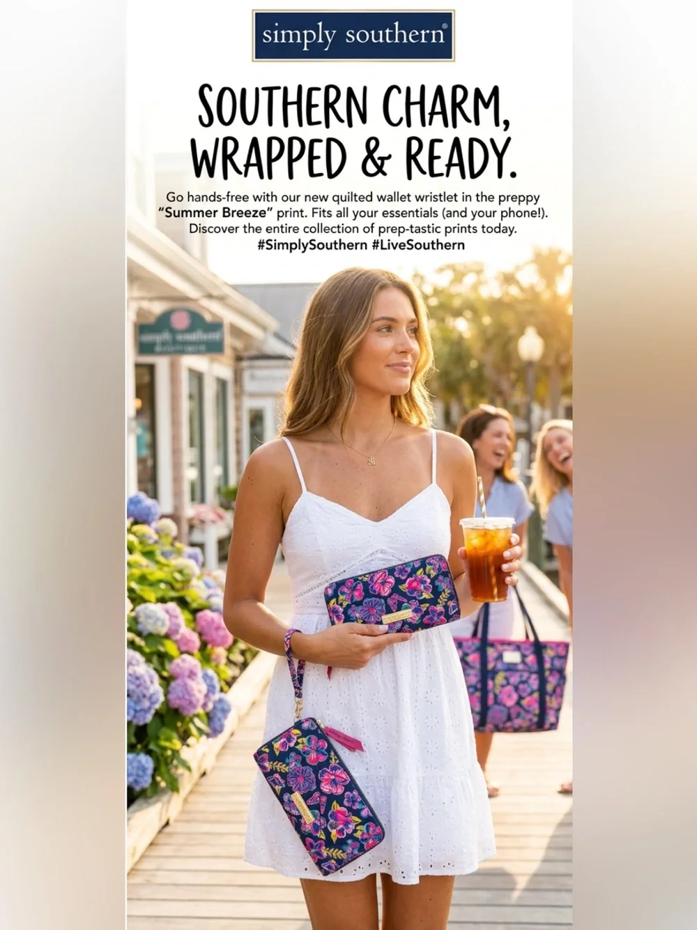Simply Southern Navy Floral Quilted Wristlet